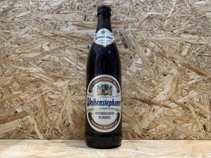 Bayerische Staatsbrauerei Weihenstephaner // Hefeweissbier Dunkel // 5.3% // 500ml